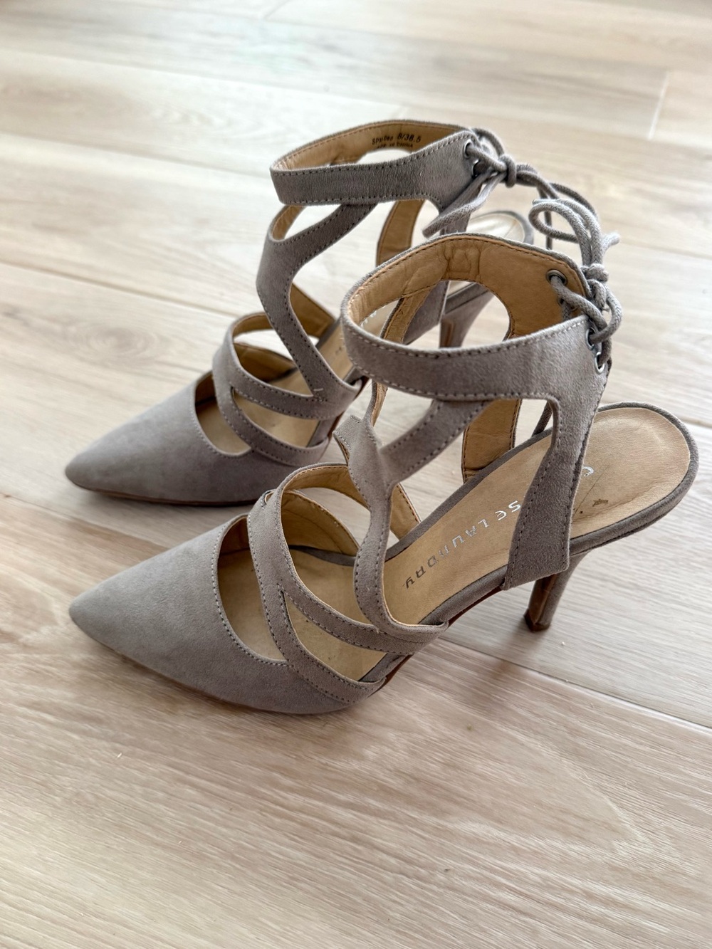Chinese Laundry Lace-Up Pointed Toe Heels Women's 8 Taupe Suede Pumps